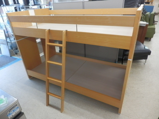 大型！　収納力抜群！　キッチンボード　リサイクルショップ札幌　買取本舗　西野店 買取強化中】大型冷蔵庫 レンジボード 食器棚 キッチンボード