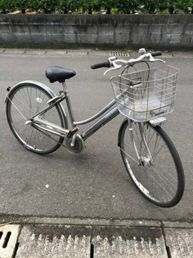 お取り引き感謝【アルベルト車】ブリジストン・ベルト車・２７インチ・１５年ぐらい前の車両・中古
