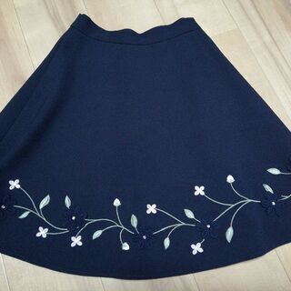 CECIL McBEE　セシルマクビー　スカート