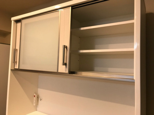 ニトリ食器棚売ります