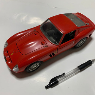 burago フェラーリGTOミニカー