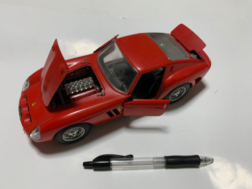 burago フェラーリGTOミニカー