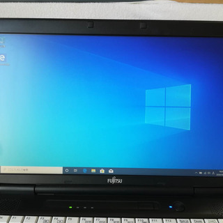 ノートパソコン(I) 富士通 LIFEBOOK A572/E CPU:core i3 メモリ:4GB