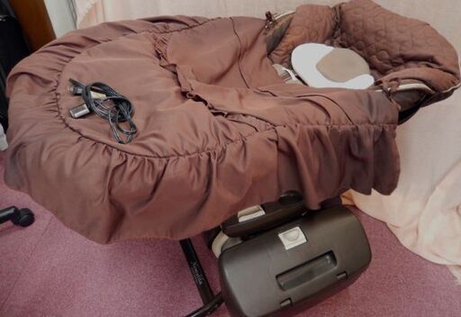 使用少★ Combi ネムリラ 電動フルセット◆オートスウィングラック + ダッコプラス エッグショック■ コンビ ハイ&ロー チェア 美品 ベッド