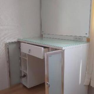 ニトリ 鏡台の画像