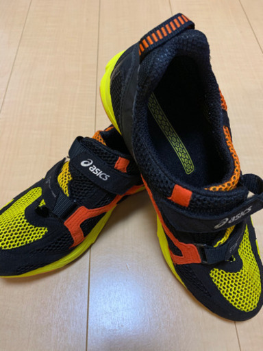 アシックス　スカイセンサーネオ　T3