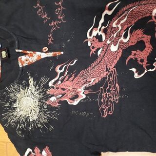 紅龍　和柄　Tシャツ　あげます😁の画像