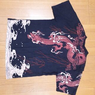 紅龍　和柄　Tシャツ　あげます😁の画像
