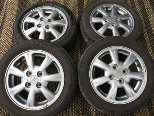 ダイハツ純正アルミ155/65R14ラジアルタイヤ