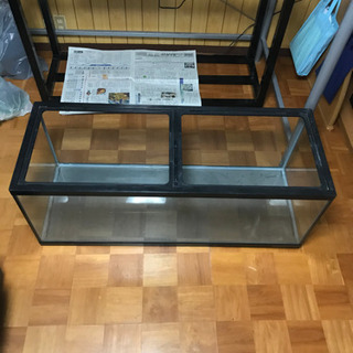 120センチ　水槽　ガラスの画像
