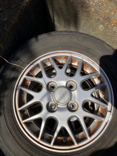 ダイハツ 純正アルミタイヤ