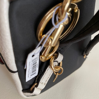 【新品】COACH ポーチ キーホルダー リュックサック型の画像