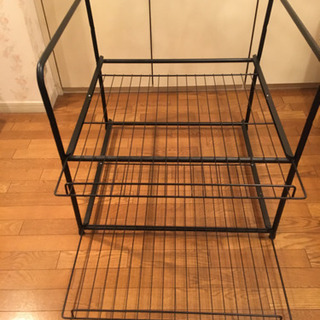 押入収納ラックの画像