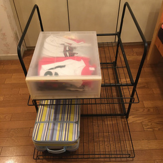 押入収納ラックの画像