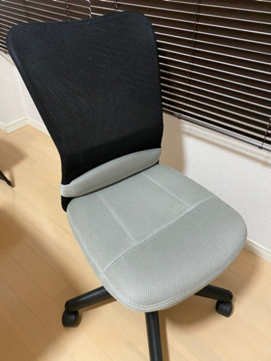 受け取り予定者決定済　パソコンチェア