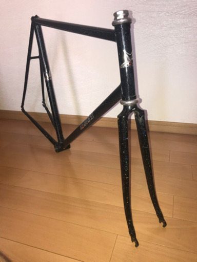 ピストフレーム　NJS MAKINO