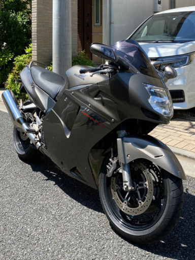 早い者勝ち！　CBR1100XX スーパーブラックバード