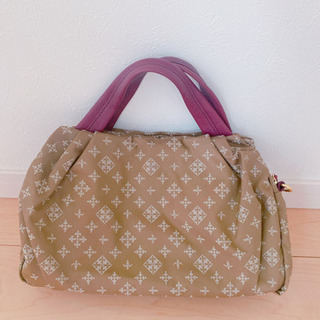 美品⭐︎russet ハンドバックの画像
