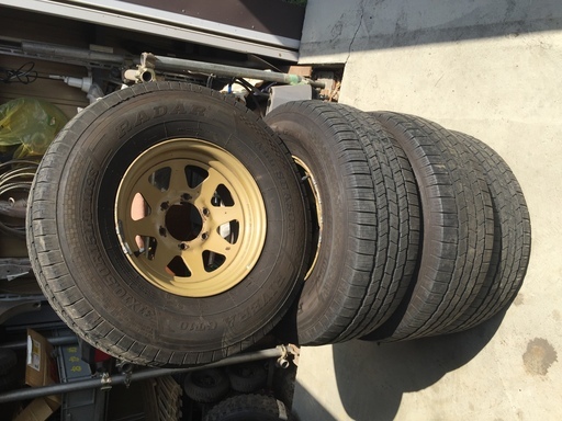 日産サファリ Y60 純正ホイール 15×7JJ ＆ タイヤ 31×10.50R15