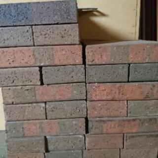 レンガ差し上げます。の画像