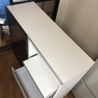 収納棚差し上げますの画像