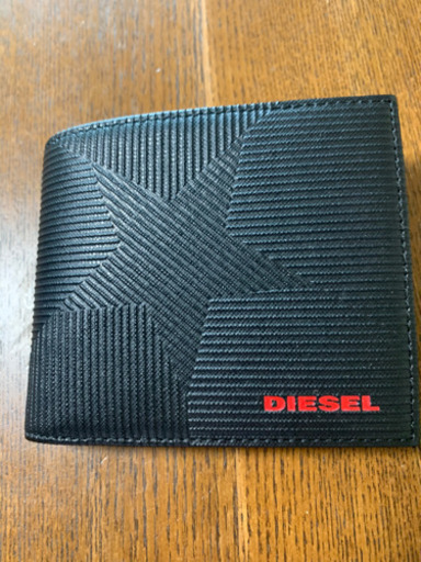 ディーゼル❤️二つ折り財布