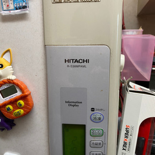 冷蔵庫　HITACHI R-S38MPAML（車などで持っていってくれる方限定）の画像