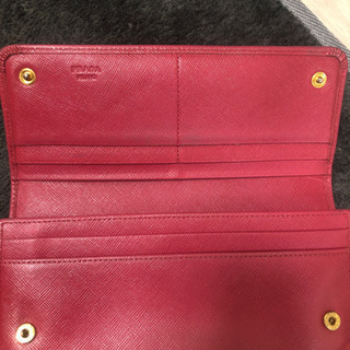 PRADA長財布　フェラガモ折り畳み財布の画像