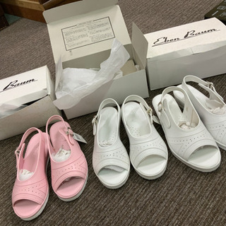 残りMサイズのみ　ナースシューズ　1個500円　未使用