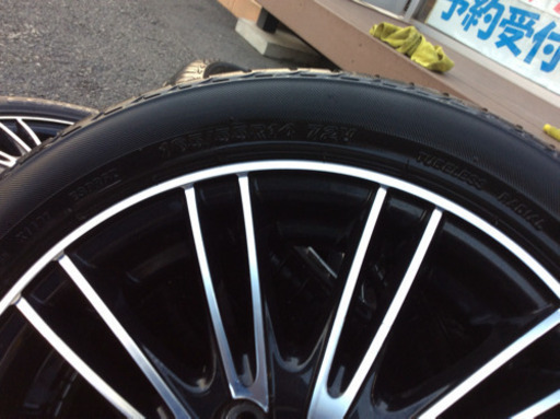 14インチ！カッコいいアルミタイヤセット
