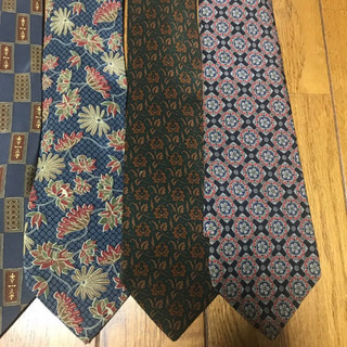決まりました！クリスチャンディオール  ネクタイ　7本セットの画像