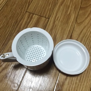 ロイヤルアーデン マグカップ 茶こし 蓋つきの画像