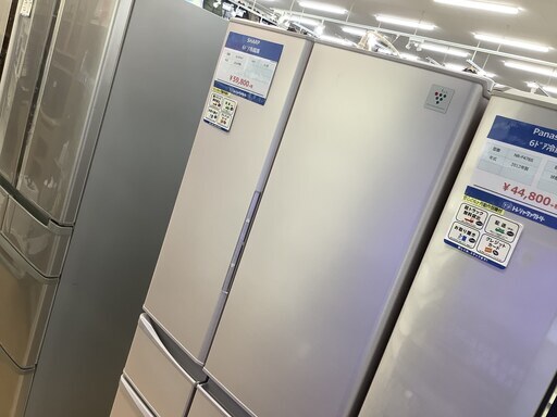 安心の6ヶ月動作保証付！大特価！SHARP(シャープ)の6ドア冷蔵庫のご案内です！