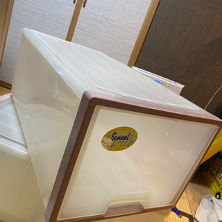 衣装ケース　2個の画像