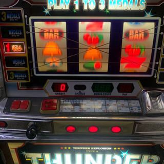 thunder サンダーV スロット　名機　実働　当時物 thunder サンダーV スロット 名機 実働 当時物 thunder サンダーV