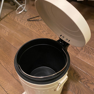 ゴミ箱　※6/13(土)に取りに来られる方限定！の画像