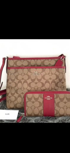 新品 2点セット☆COACH(コーチ)ピンクレッド ショルダーバッグ 長財布