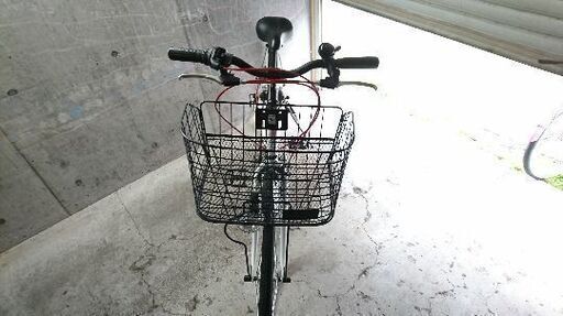 自転車中古 クロスバイク 外装6段変速 LEDライト新品 前後タイヤチューブブリヂストン交換済み カゴ付き 鍵新品 タイヤ27インチ