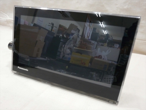 カード決済対応！20Y0130 2 Panasonic パナソニック ポータブルテレビ 防水 UN-10T5D 10インチ HDDレコーダー UN-T5S 2015年製　中古