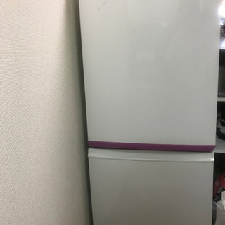 137L冷蔵庫　SHARP 白色