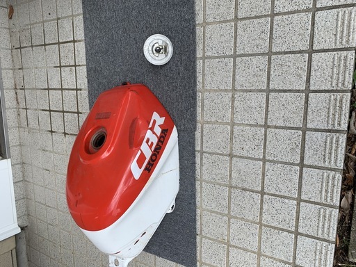 CBR400 中古タンク　錆・傷・汚れ他ありあり