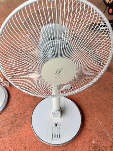 トヨトミ リモコン式リビング扇風機