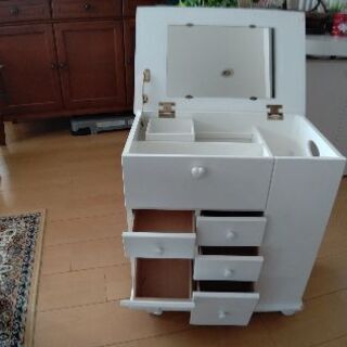 コスメワゴンボックスドレッサーの画像