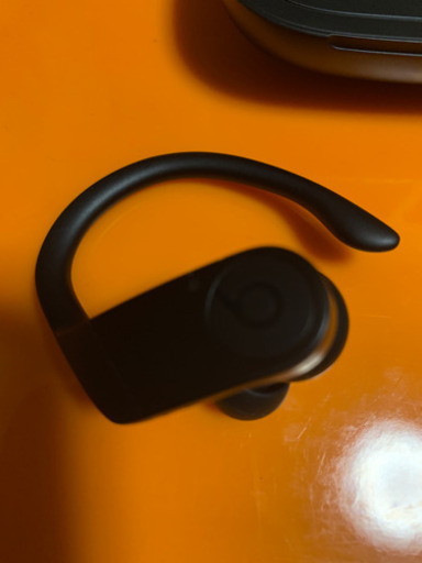 POWERBEATS PRO  パワービーツプロ　Bluetoothイヤホン