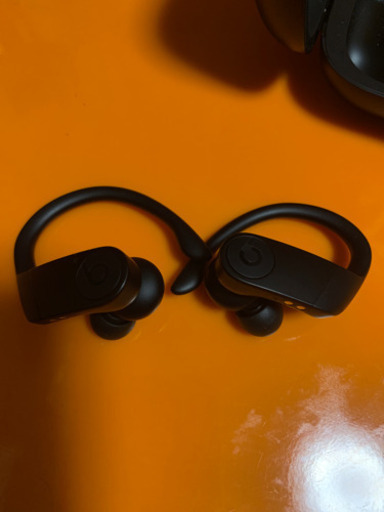 POWERBEATS PRO  パワービーツプロ　Bluetoothイヤホン