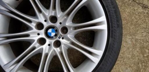 ＢＭＷ   MスポーツE60  18インチ タイヤ ホイール