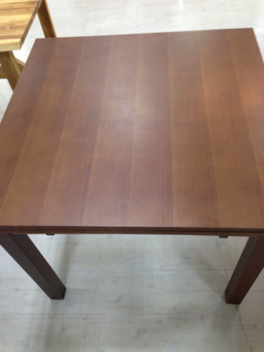 取りに来れる方限定！無印良品のエクステンションダイニングテーブルです！