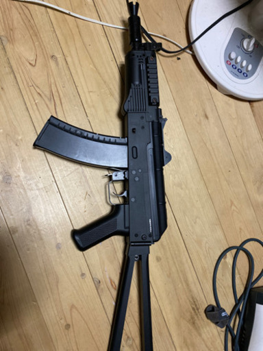 東京マルイ 10歳以上用電動ガン AK74U ジャンク品 エアガン