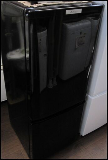 新生活！17600円 三菱 2ドア冷蔵庫 146L ブラック MR-P15A 2016年製