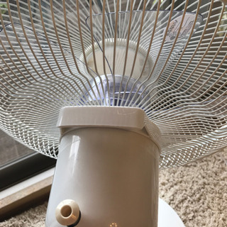 ユアサ リビング扇風機 YT-3009M-WH（ホワイト）の画像
